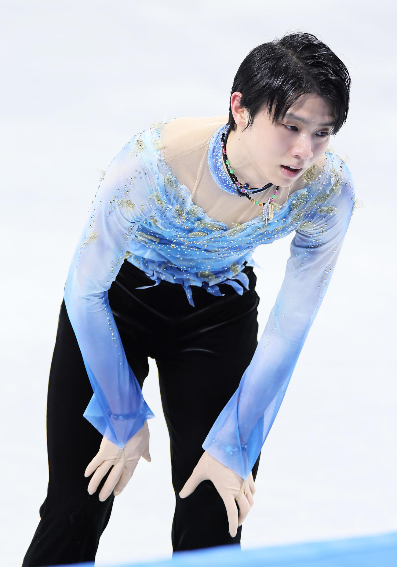 SPの演技を終え、苦しそうな表情を見せる羽生結弦