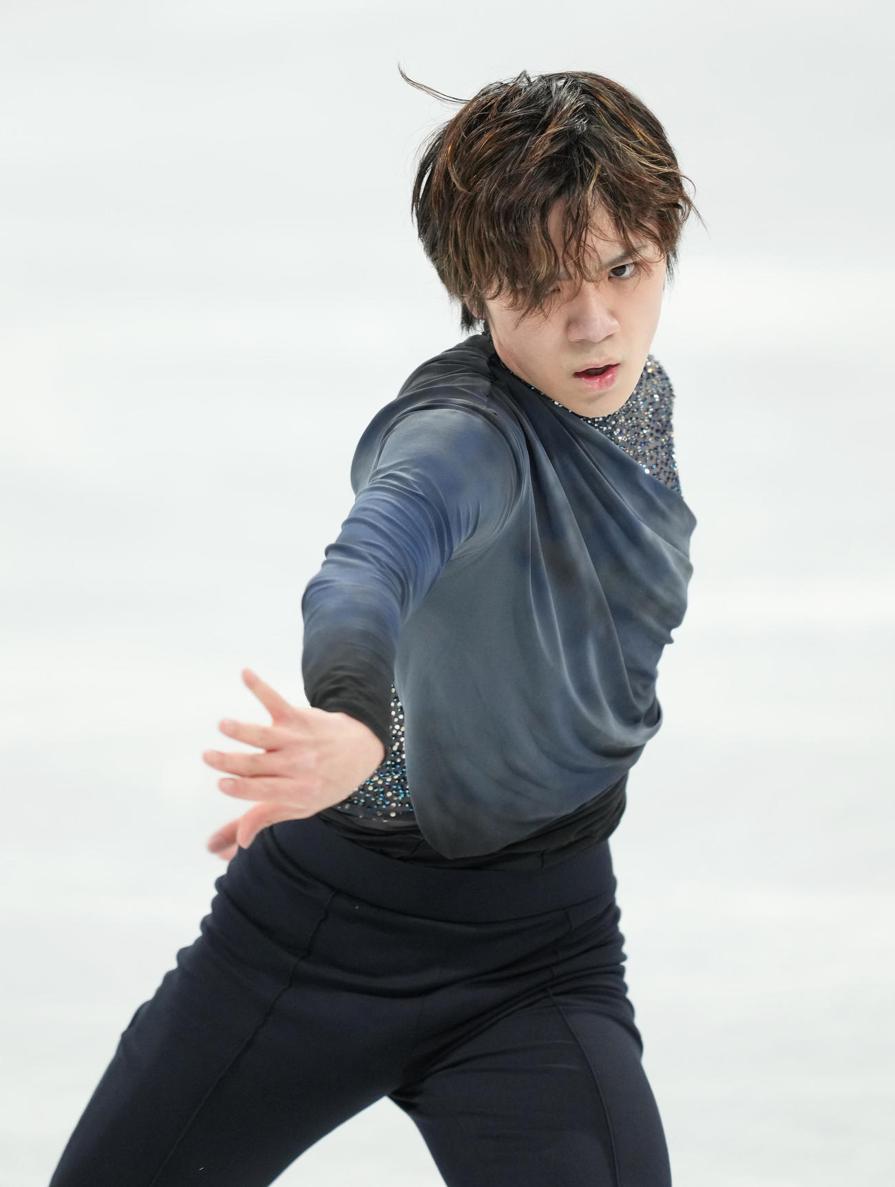 フィギュアスケート、男子SPで演技する宇野（撮影・菅敏）