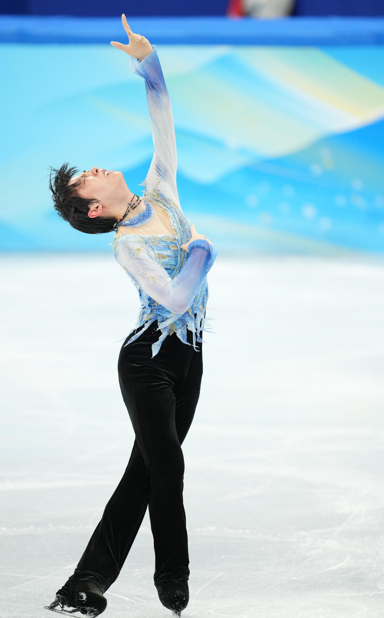 フィギュアスケート、男子SPで演技する羽生（撮影・菅敏）
