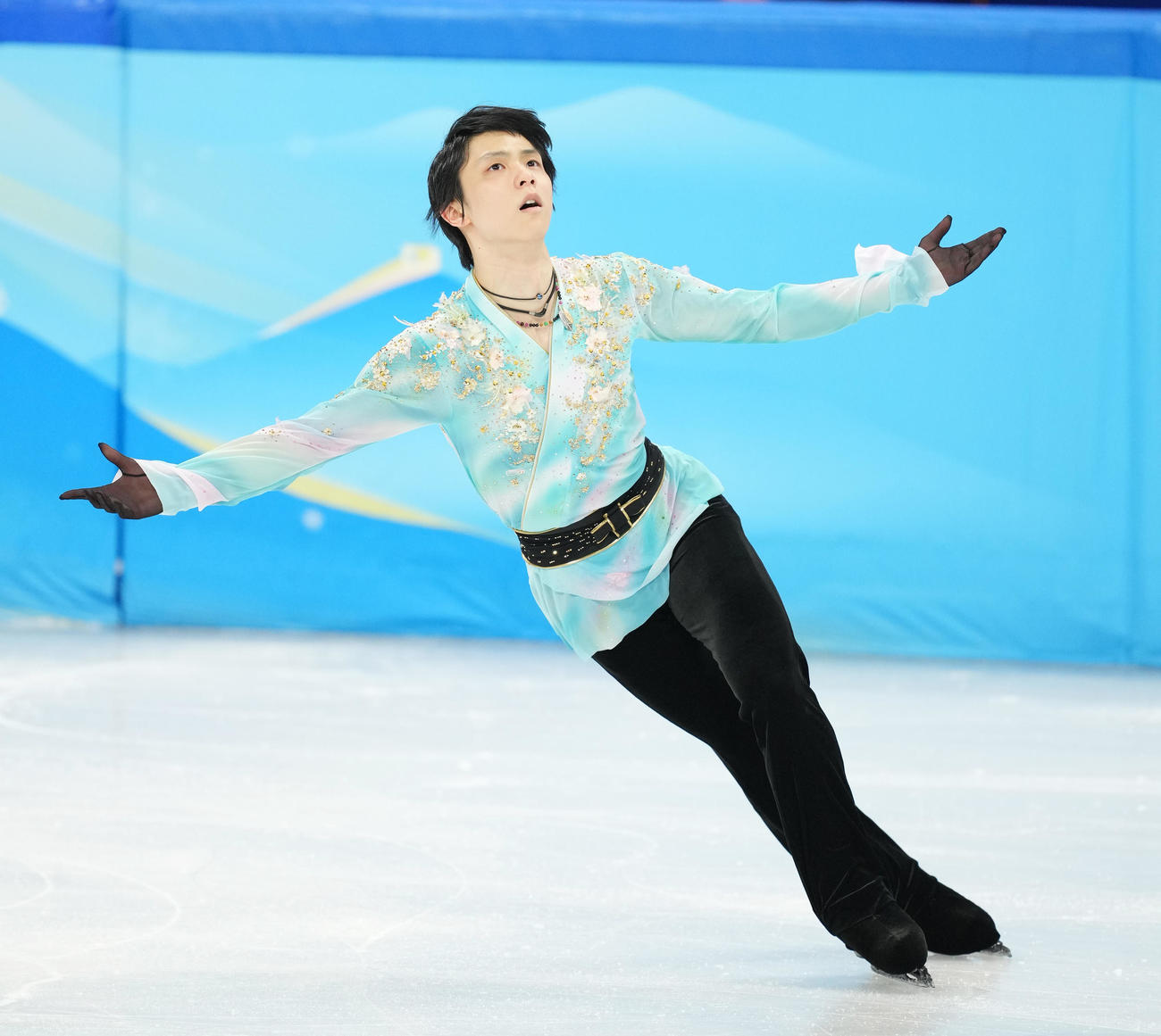 フィギュアスケート、男子フリーで演技する羽生（撮影・菅敏）