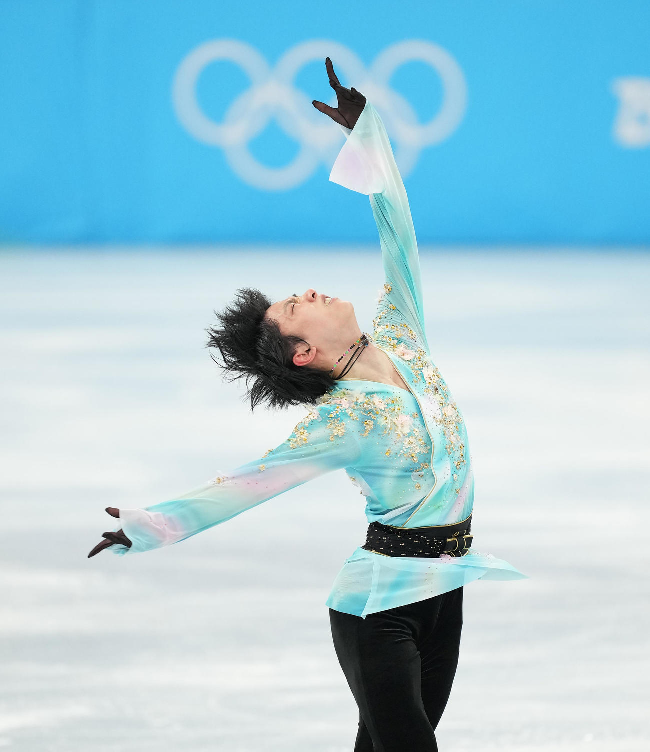 フィギュアスケート、男子フリーで演技する羽生（撮影・菅敏）