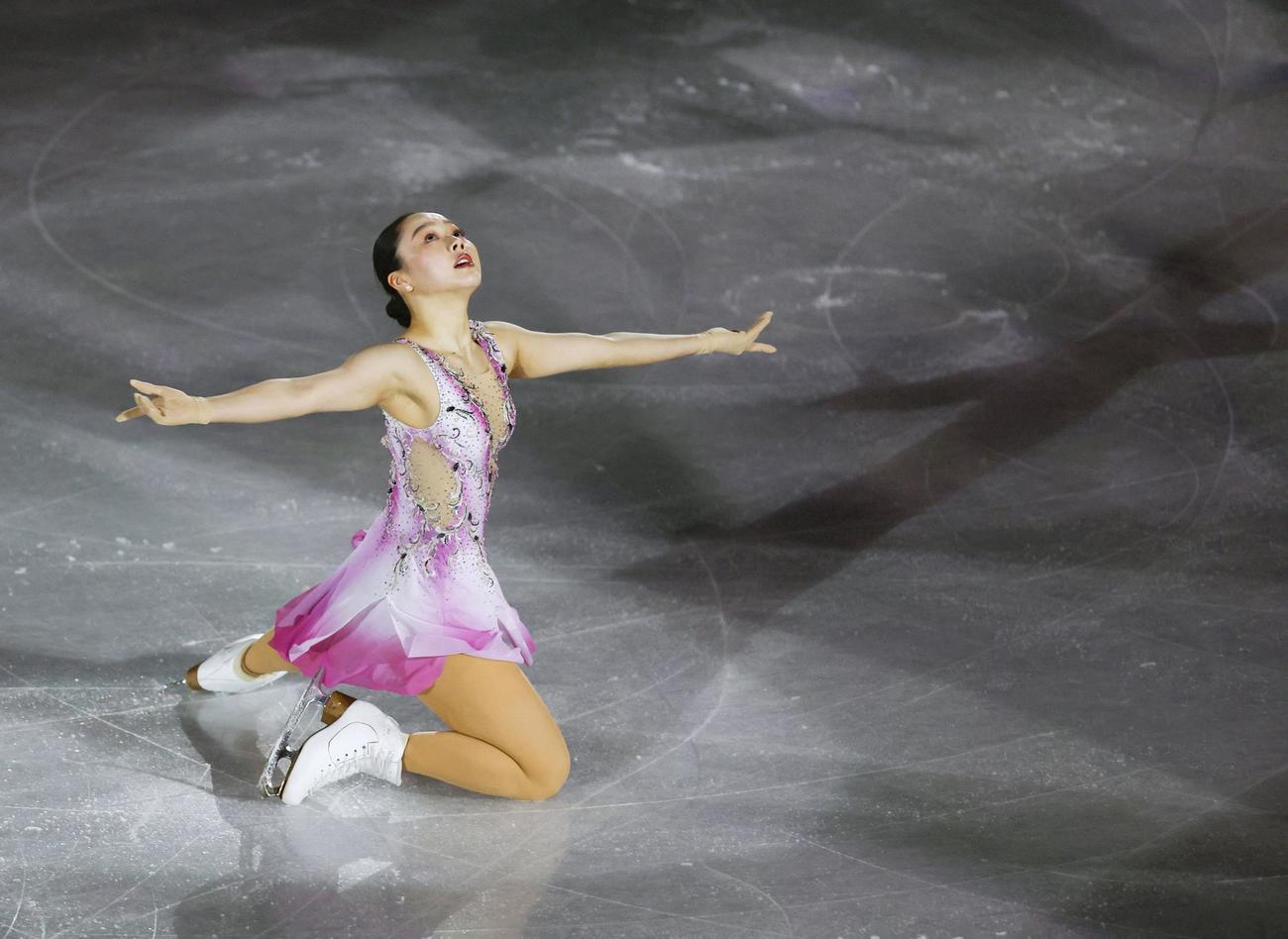 エキシビションで演技する樋口新葉（共同）