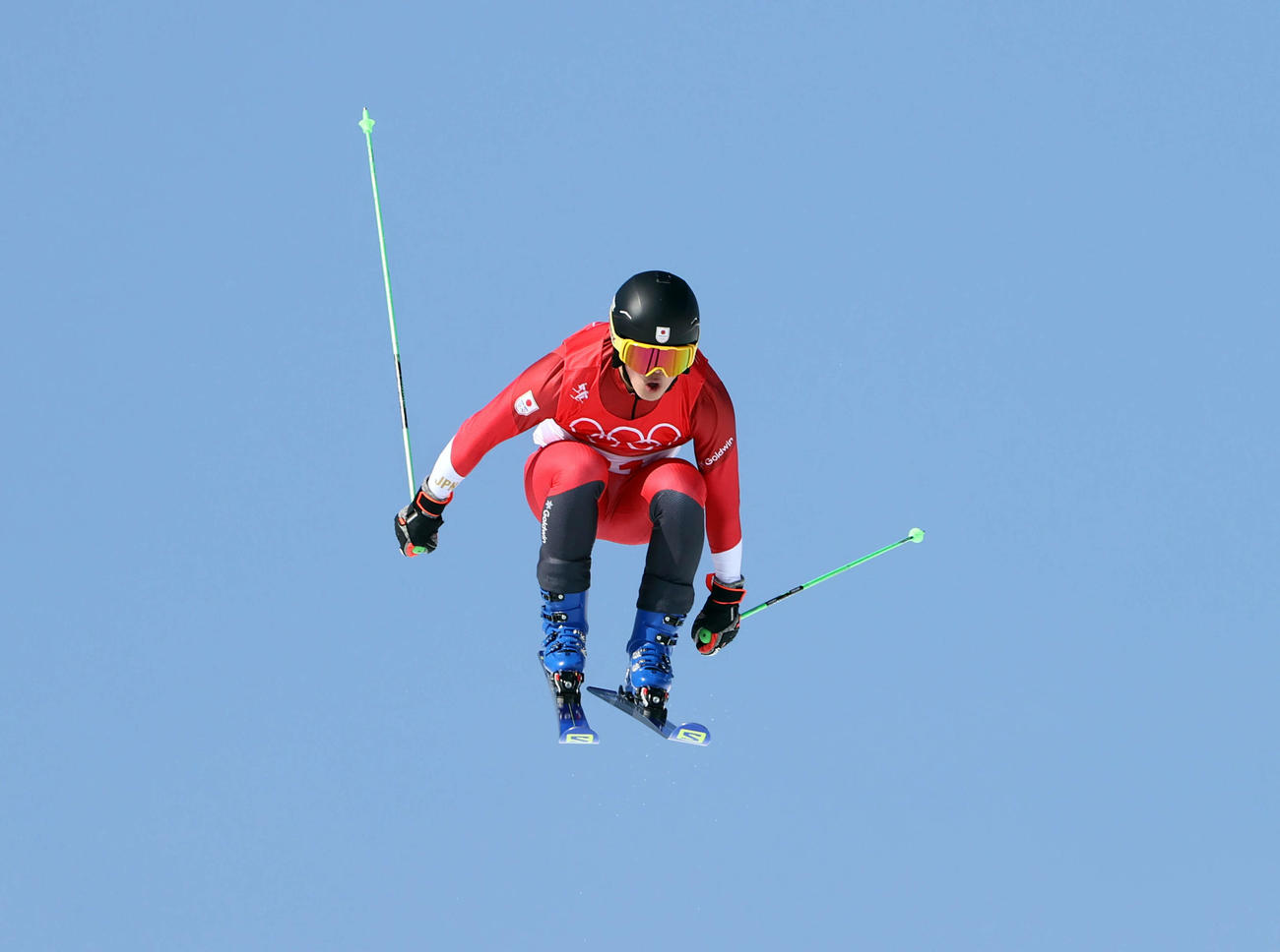 男子スキークロスのシーディングランで滑走する古野（撮影・パオロ　ヌッチ）