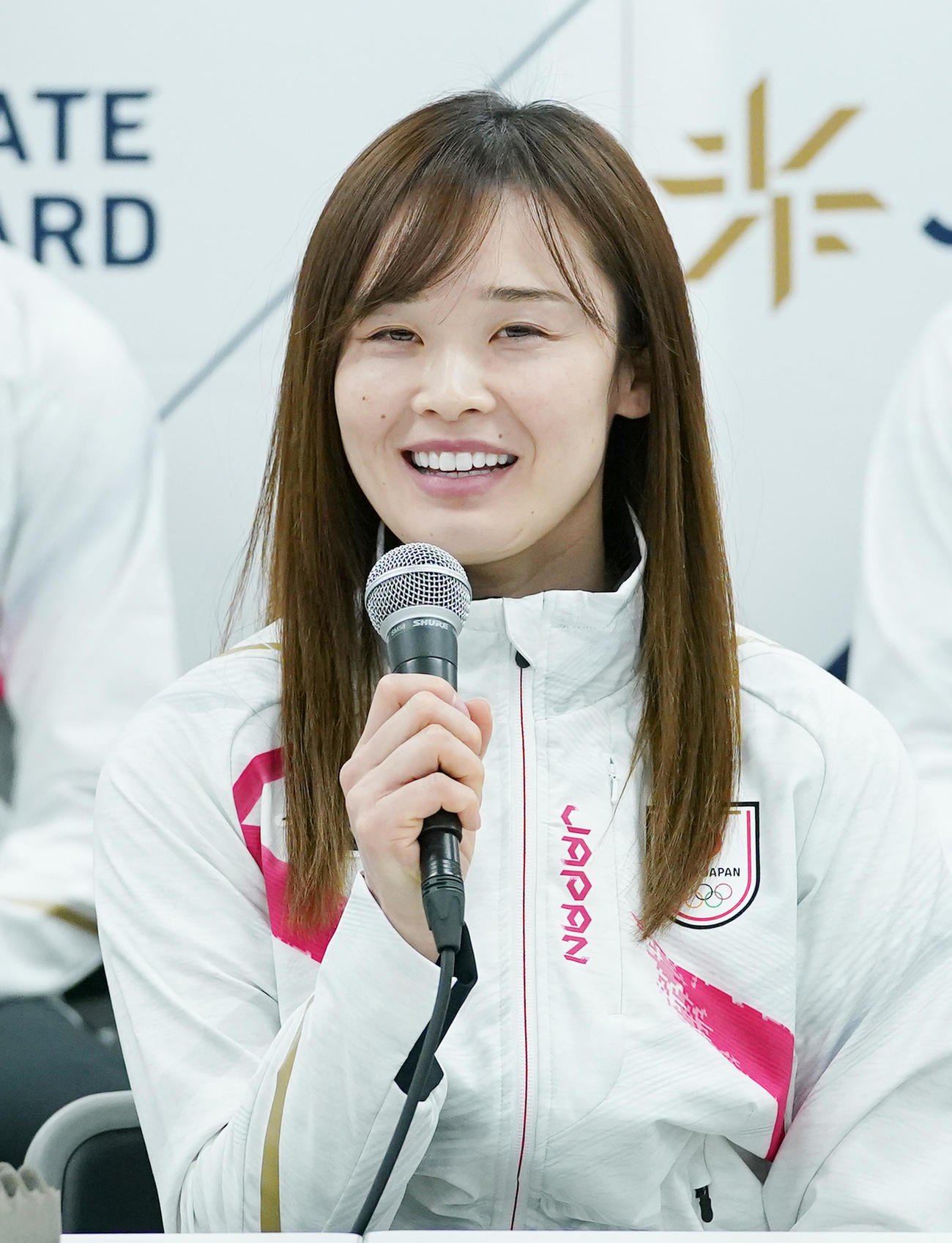 北京五輪派遣選手に選ばれ、会見で抱負を話す郷（2021年12月31日撮影）