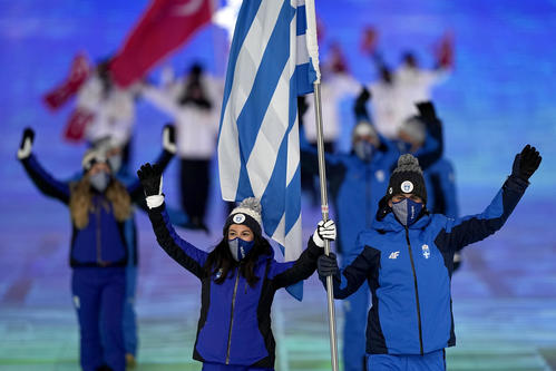 北京五輪開会式　先頭で登場したギリシャの選手団（AP）