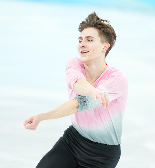 フィギュアスケート団体、男子フリーで演技をするサドフスキー（撮影・菅敏）