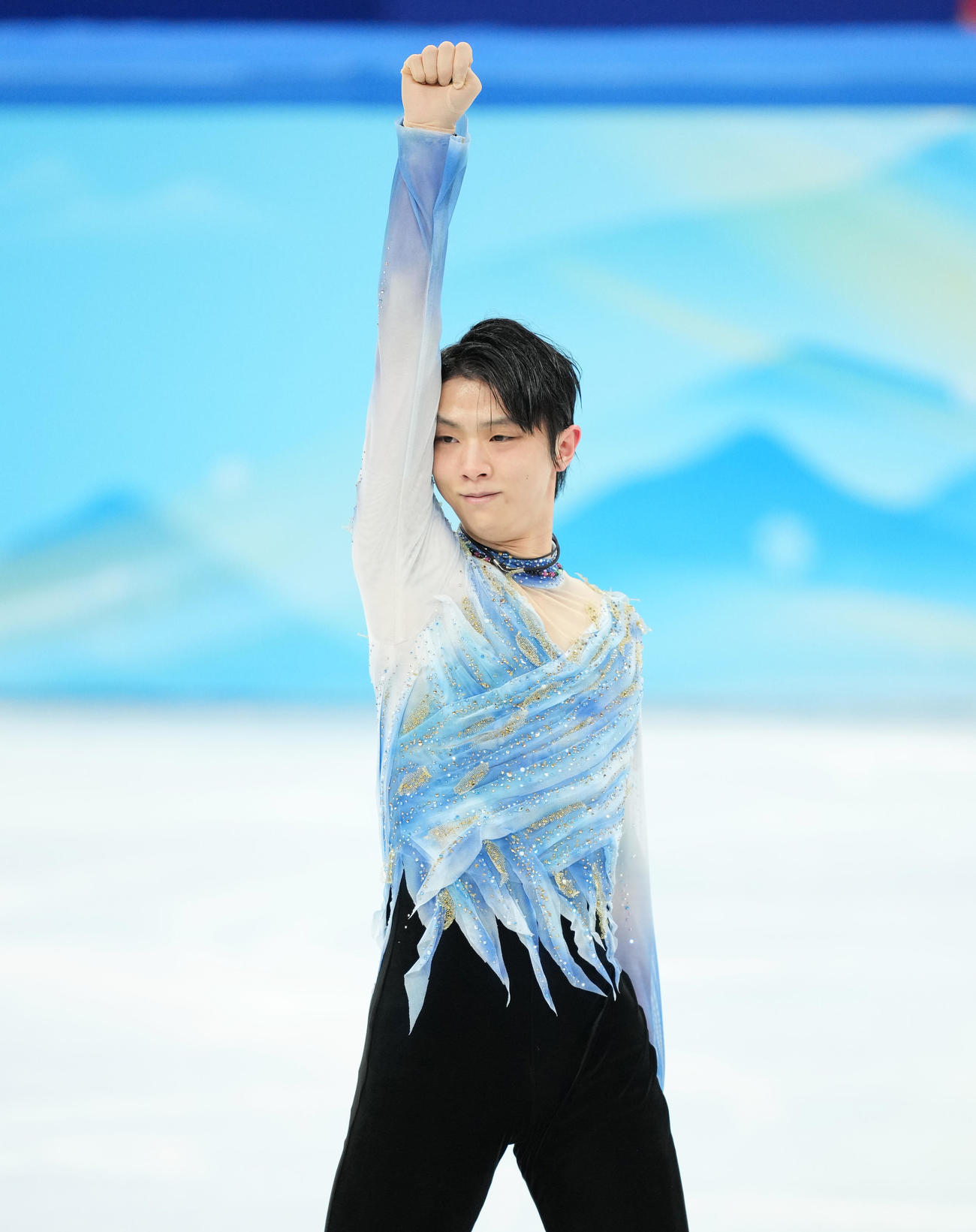 フィギュアスケート、男子SPで演技する羽生（撮影・菅敏）