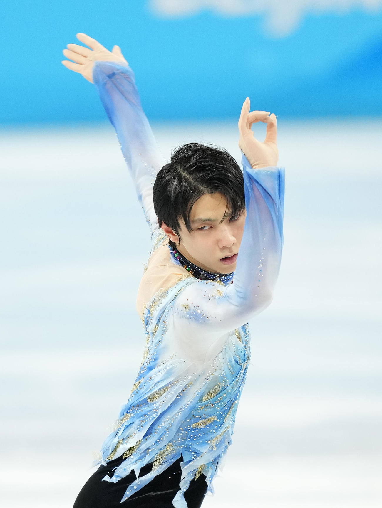 男子SPで演技する羽生（撮影・菅敏）