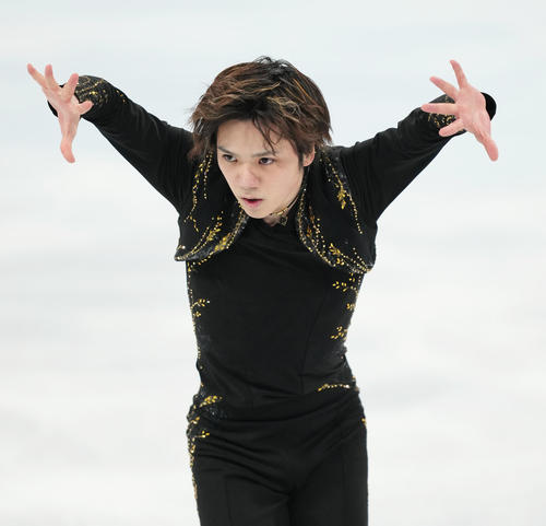 フィギュアスケート、男子フリーで演技する宇野(撮影・菅敏)