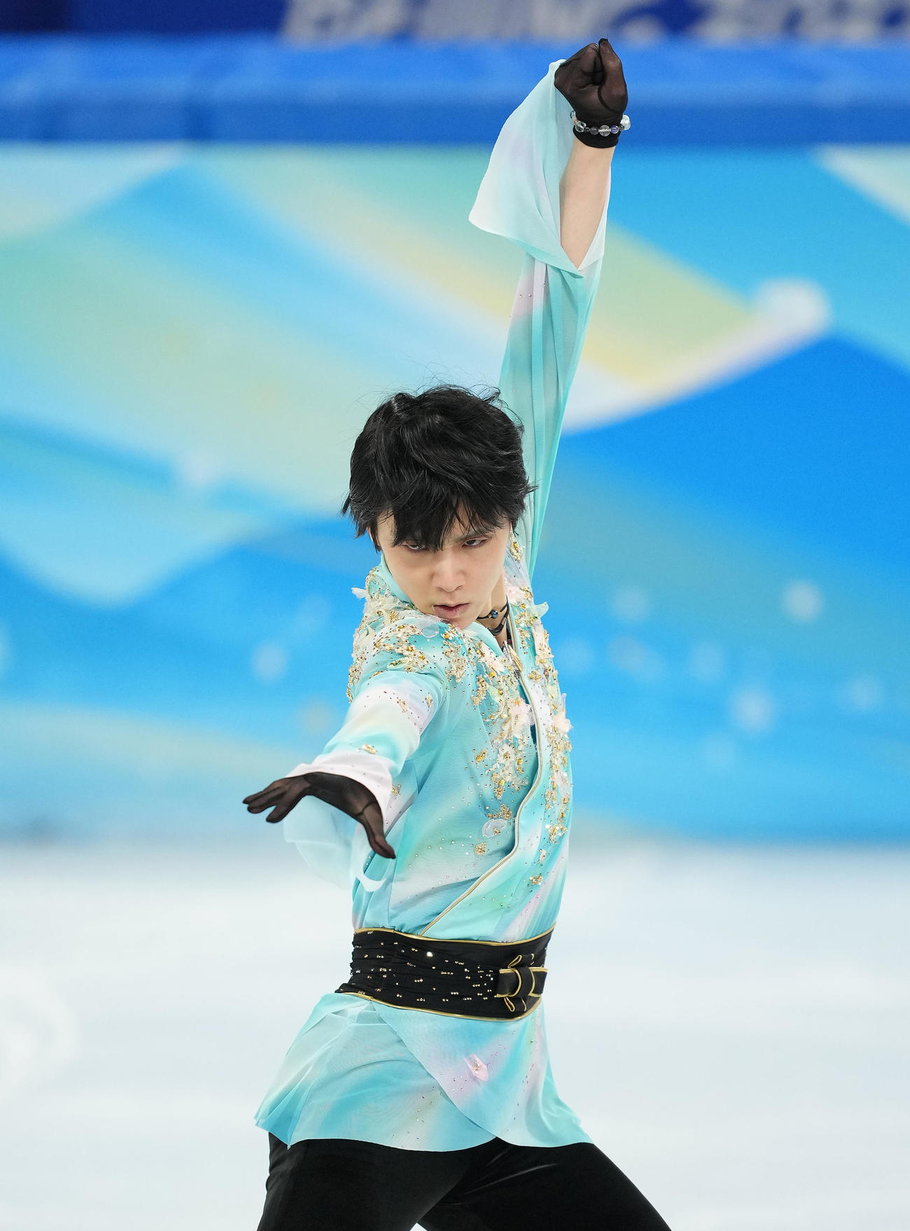 フィギュアスケート、男子フリーで演技する羽生（撮影・菅敏）