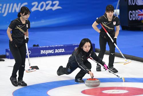 第2エンド、ショットを放つ藤沢(共同)