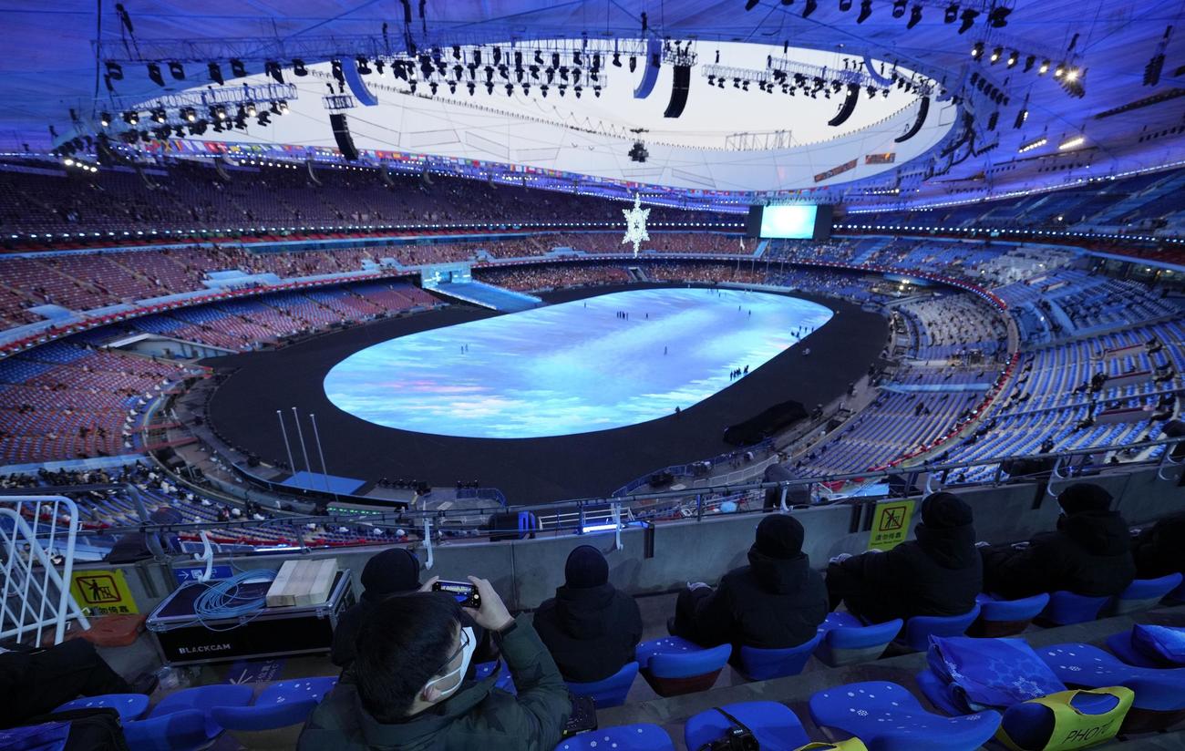 北京冬季五輪の閉会式を待つ国家体育場（共同）