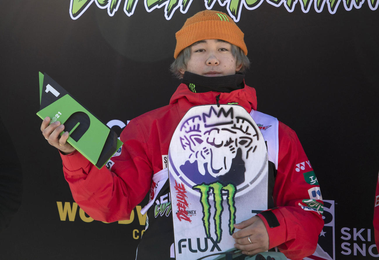 男子ハーフパイプで優勝した戸塚優斗（AP＝共同）