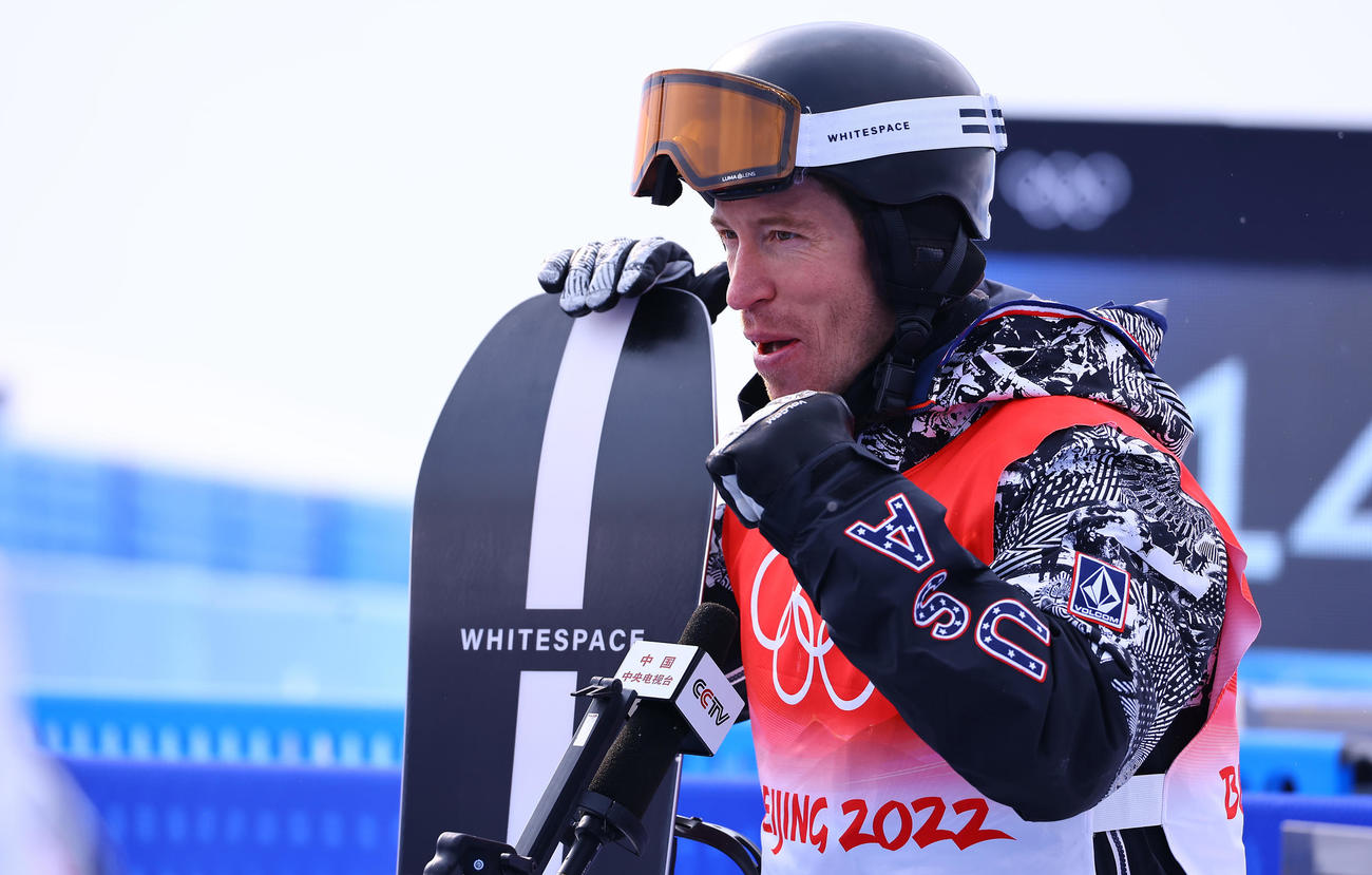 ハーフパイプ男子予選を終え笑顔を見せるショーン・ホワイト（撮影・垰建太）