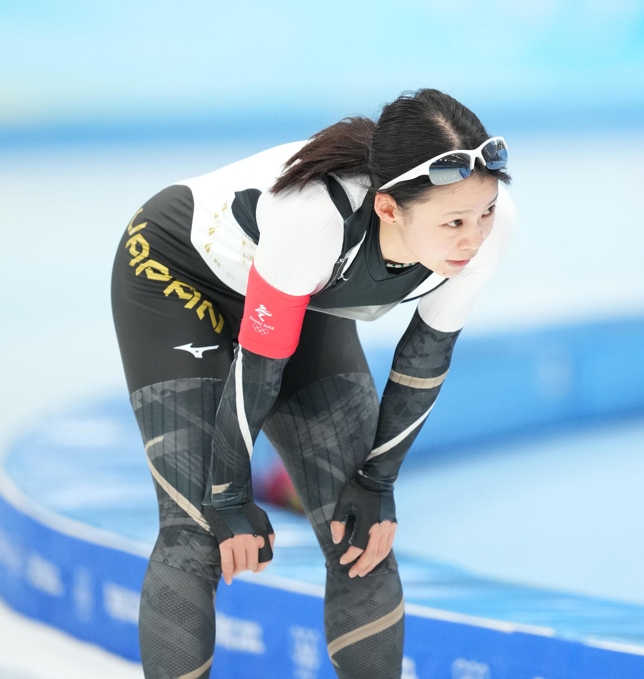 スピードスケート女子1500メートルを終え、呼吸を整える高木菜（撮影・菅敏）