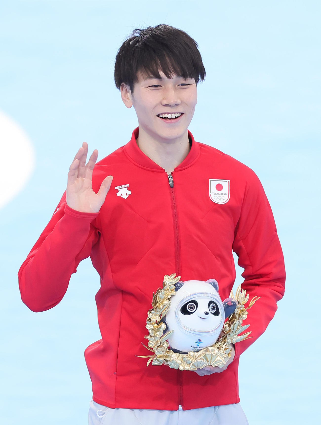 五輪スピードスケート男子500メートルで銅メダルを獲得し笑顔の森重（撮影・足立雅史）