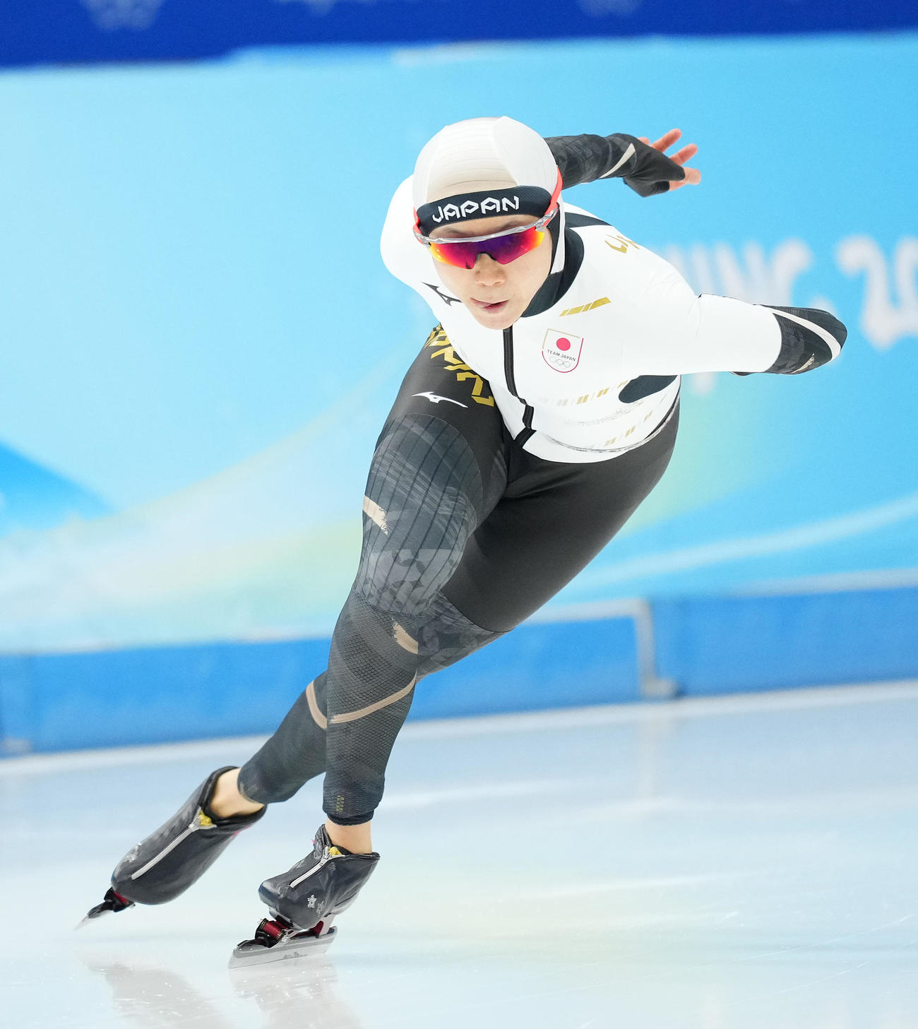 女子1000メートルで滑走する高木美（撮影・菅敏）