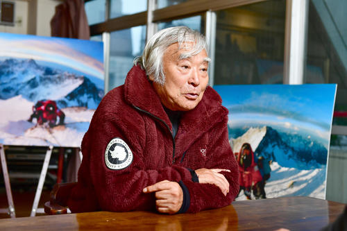 2020年東京五輪についてインタビューに臨む登山家の三浦雄一郎氏(撮影・小沢裕)