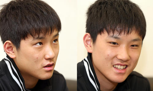 質問の１つ１つを丁寧に答える卓球男子張本智和