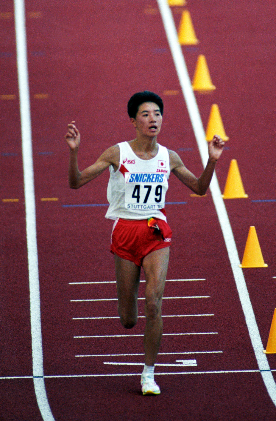 93年8月、世界陸上ドイツ大会の女子マラソンで優勝した浅利純子