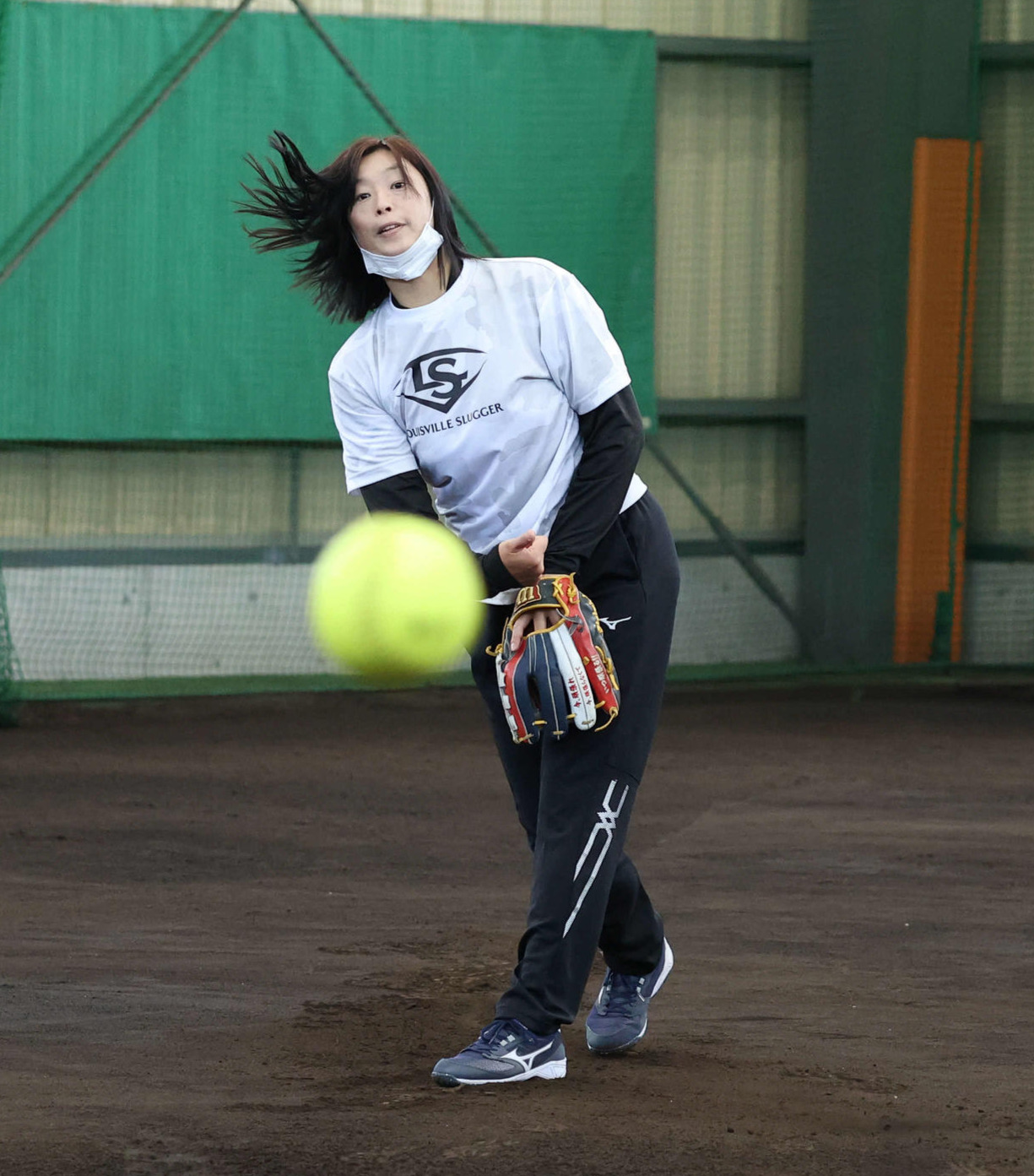 ライズボールの軌道（撮影・河田真司）