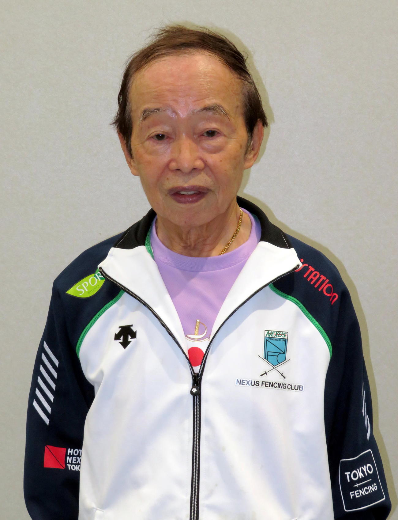 フェンシングの電気審判器を解説した東京都協会の山本耕司会長（撮影・木下淳）