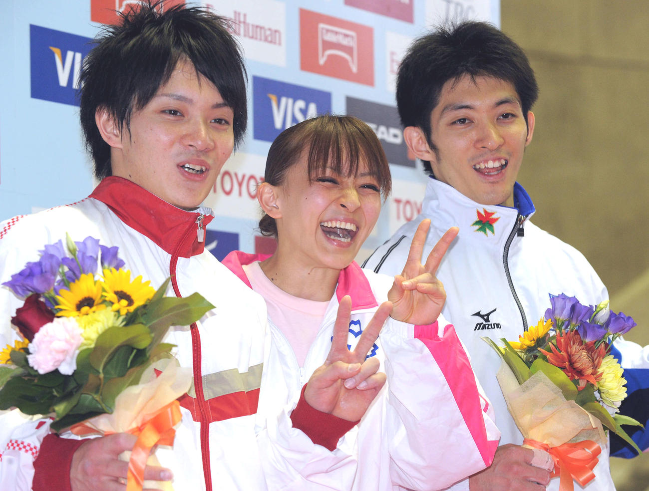 12年5月、ロンドン五輪出場を決めた田中3きょうだい