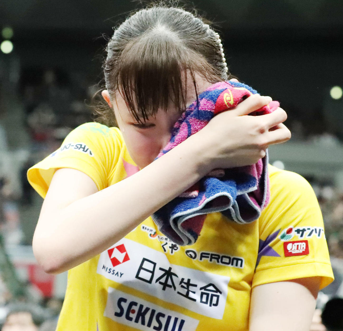 20年全日本卓球選手権、女子シングルスで優勝を決め号泣する早田ひな