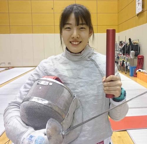 フェンシング女子サーブル日本代表の江村美咲