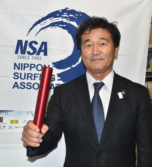 サーフィン連盟の酒井厚志理事長