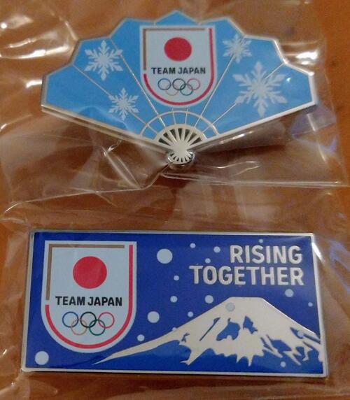 五輪定番のピンバッジ交換 模倣品を交換の元手にしている一団が存在