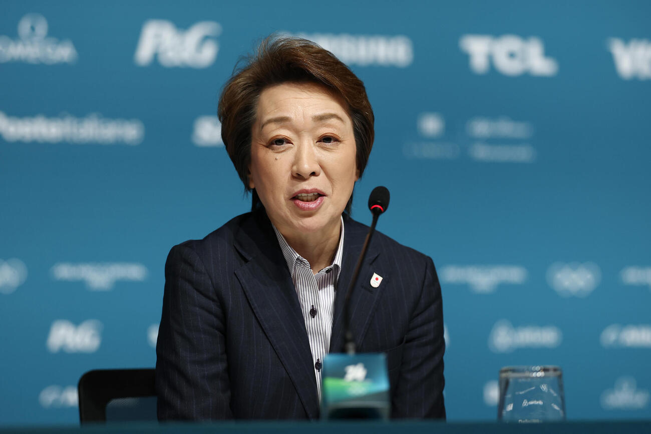 会見に臨む日本オリンピック委員会（JOC）の橋本会長（撮影・前田充）