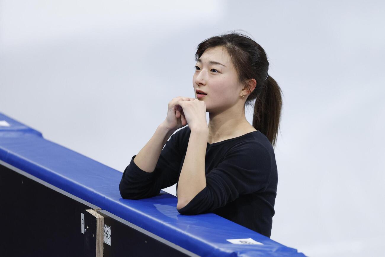 公式練習に臨む坂本花織（共同）