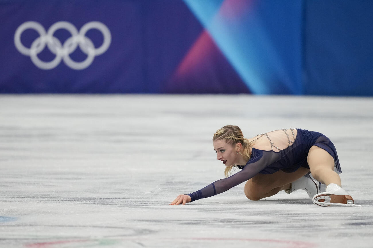フィギュア女子フリー　演技するアンバー・グレン（ＡＰ）