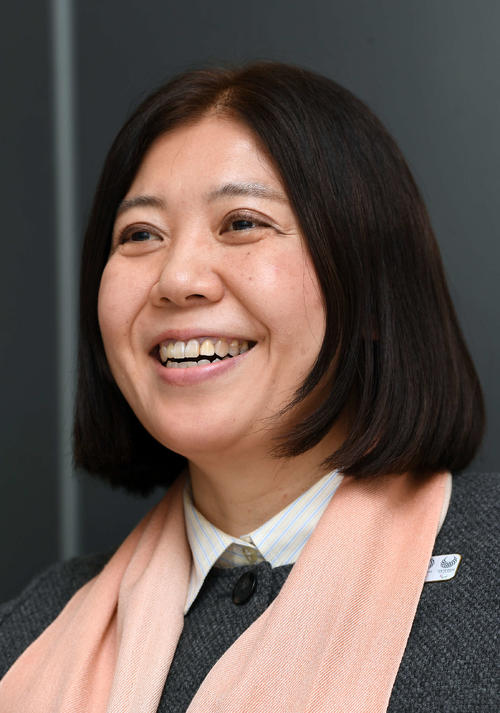 大日方邦子さん