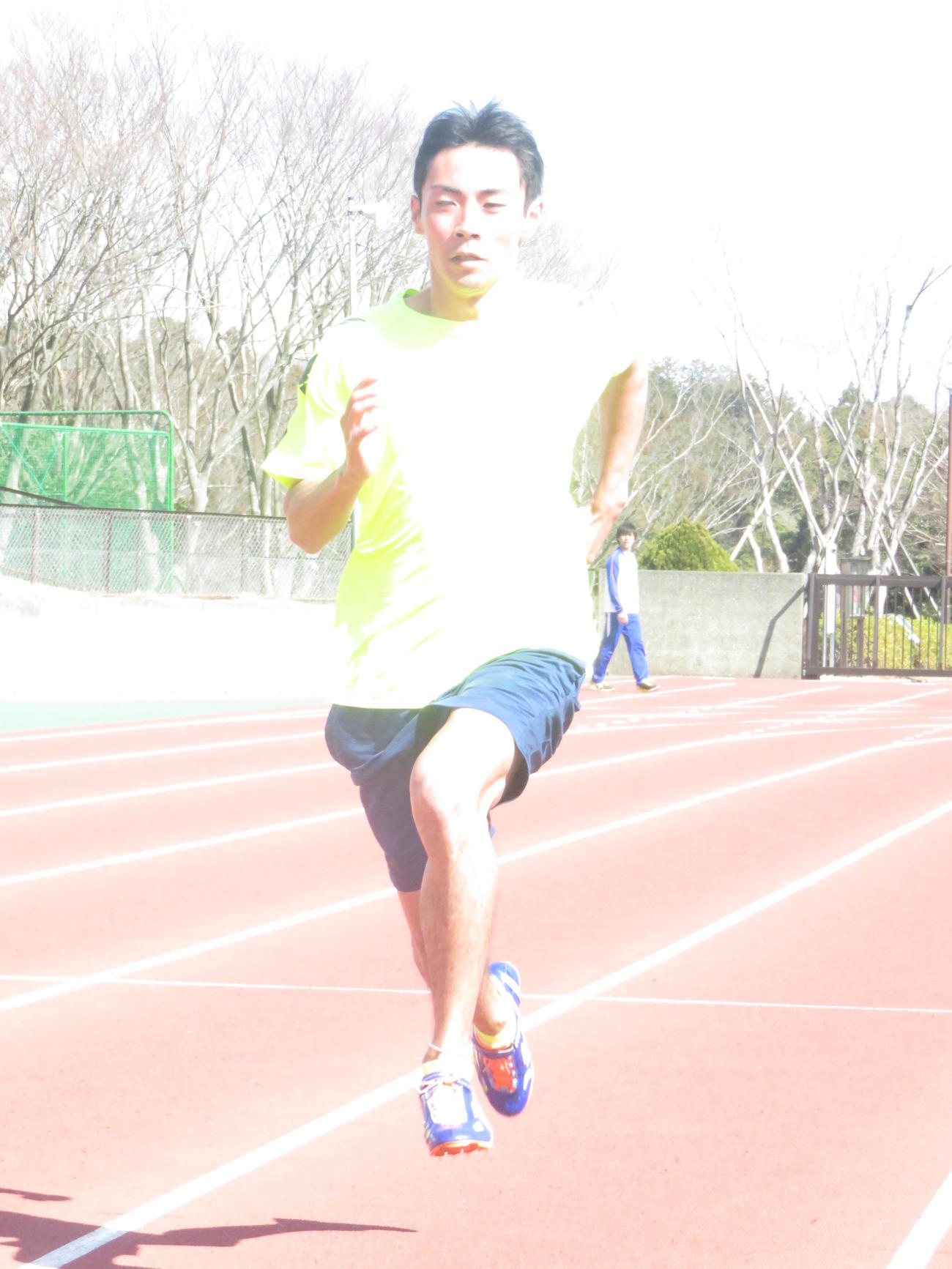 東京パラリンピック出場を目指してトレーニングを積む岸田悠弥（撮影・小堀泰男）