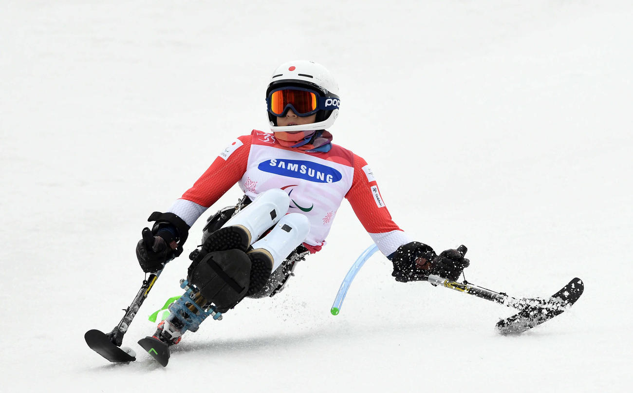 18年３月、平昌パラリンピックのアルペンスキー女子回転座位で１回目の滑走に臨む村岡