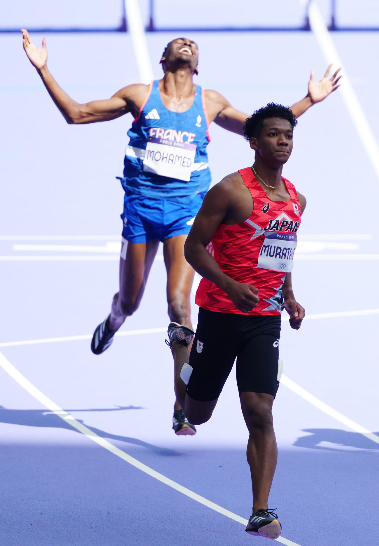 男子110メートル障害予選1組で1着となった村竹（撮影・江口和貴）