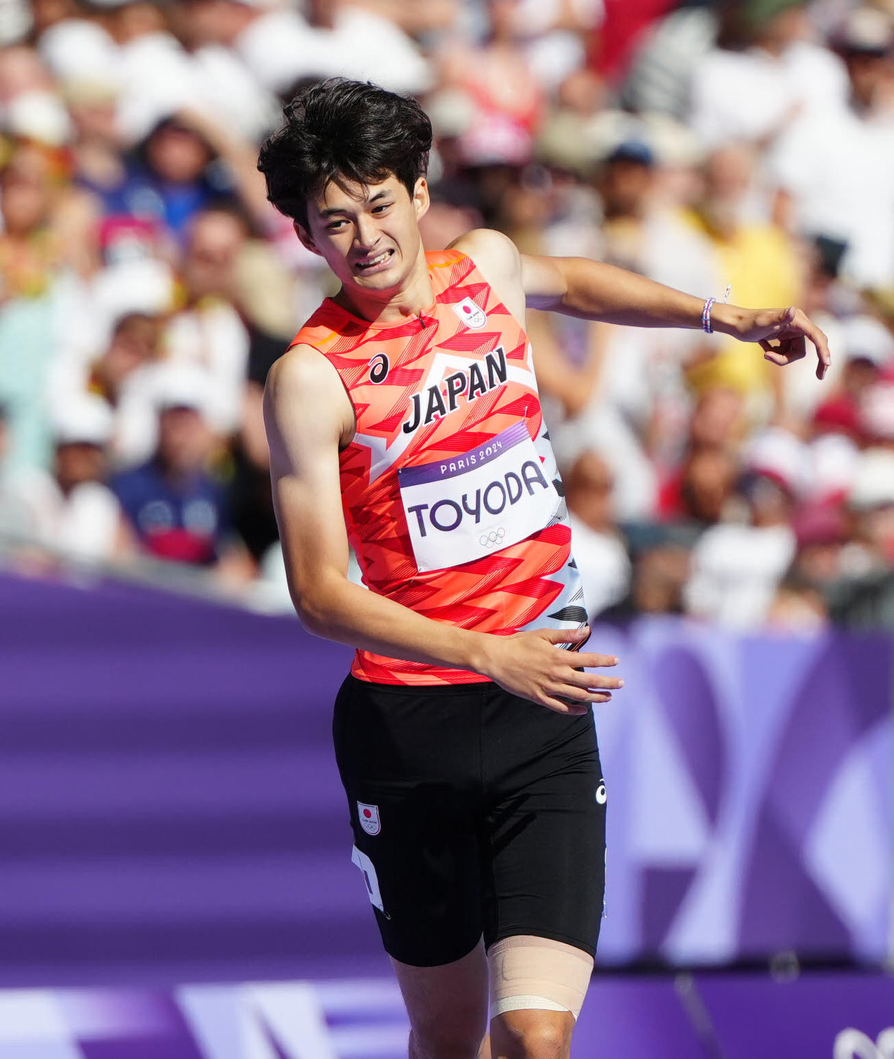 陸上男子400メートル障害予選5組で6着となった豊田（撮影・江口和貴）