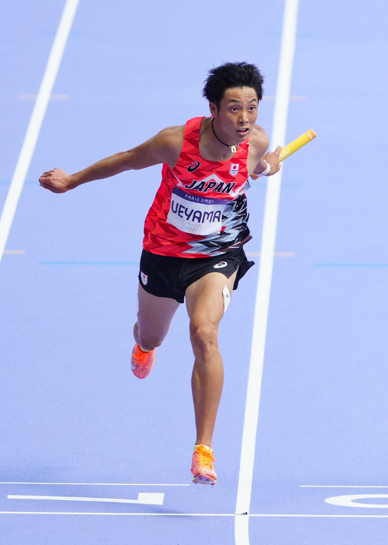 男子400メートルリレー予選でフィニッシュする4走の上山（撮影・江口和貴）