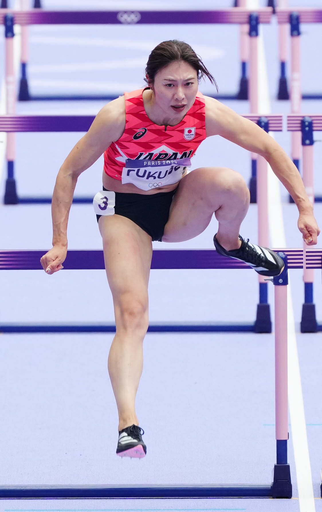 女子100メートル障害準決勝に臨む福部（撮影・江口和貴）