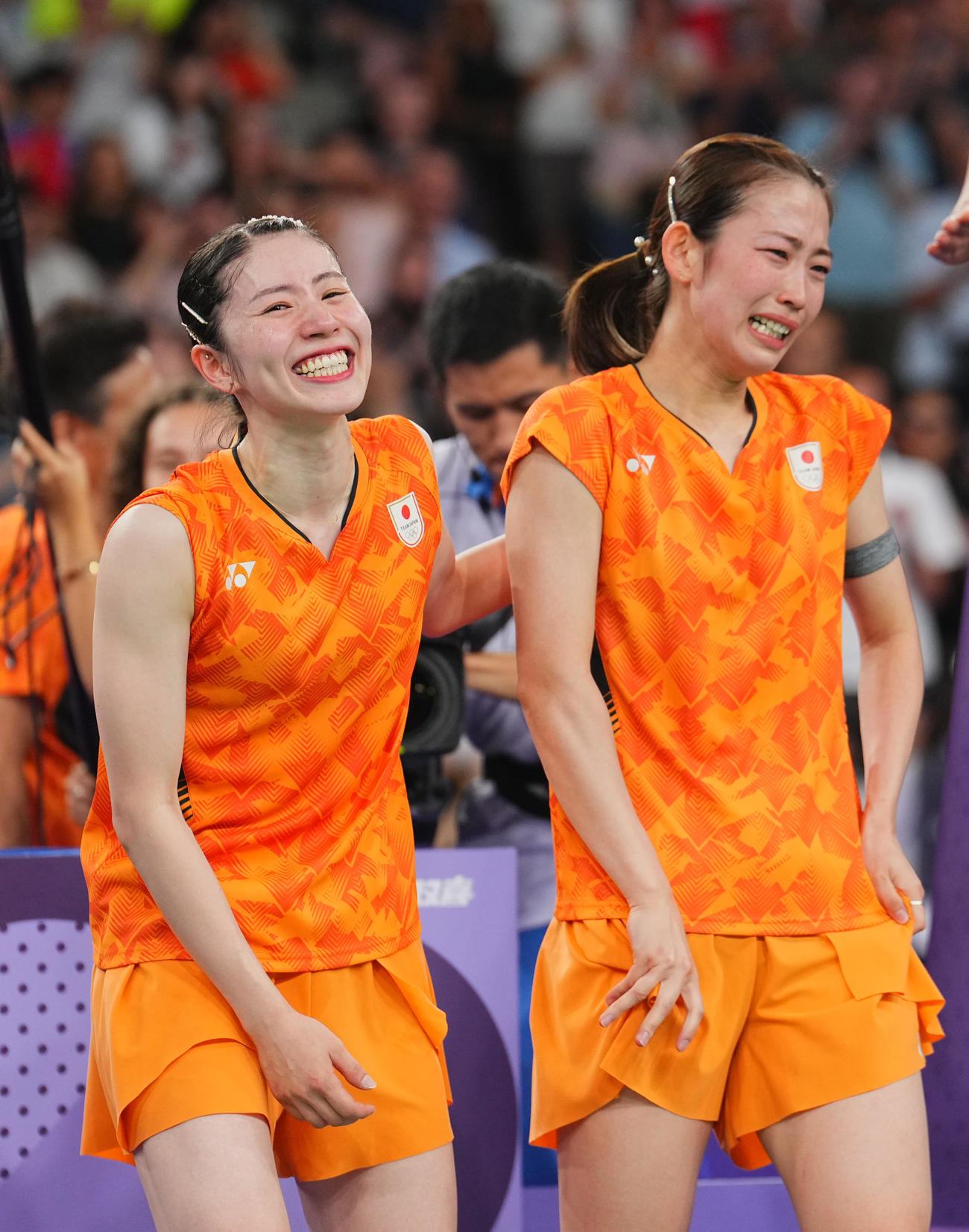 バドミントン女子ダブルス3位決定戦、銅メダルを決め満面の笑顔を見せる志田（左）、松山組（撮影・垰建太）