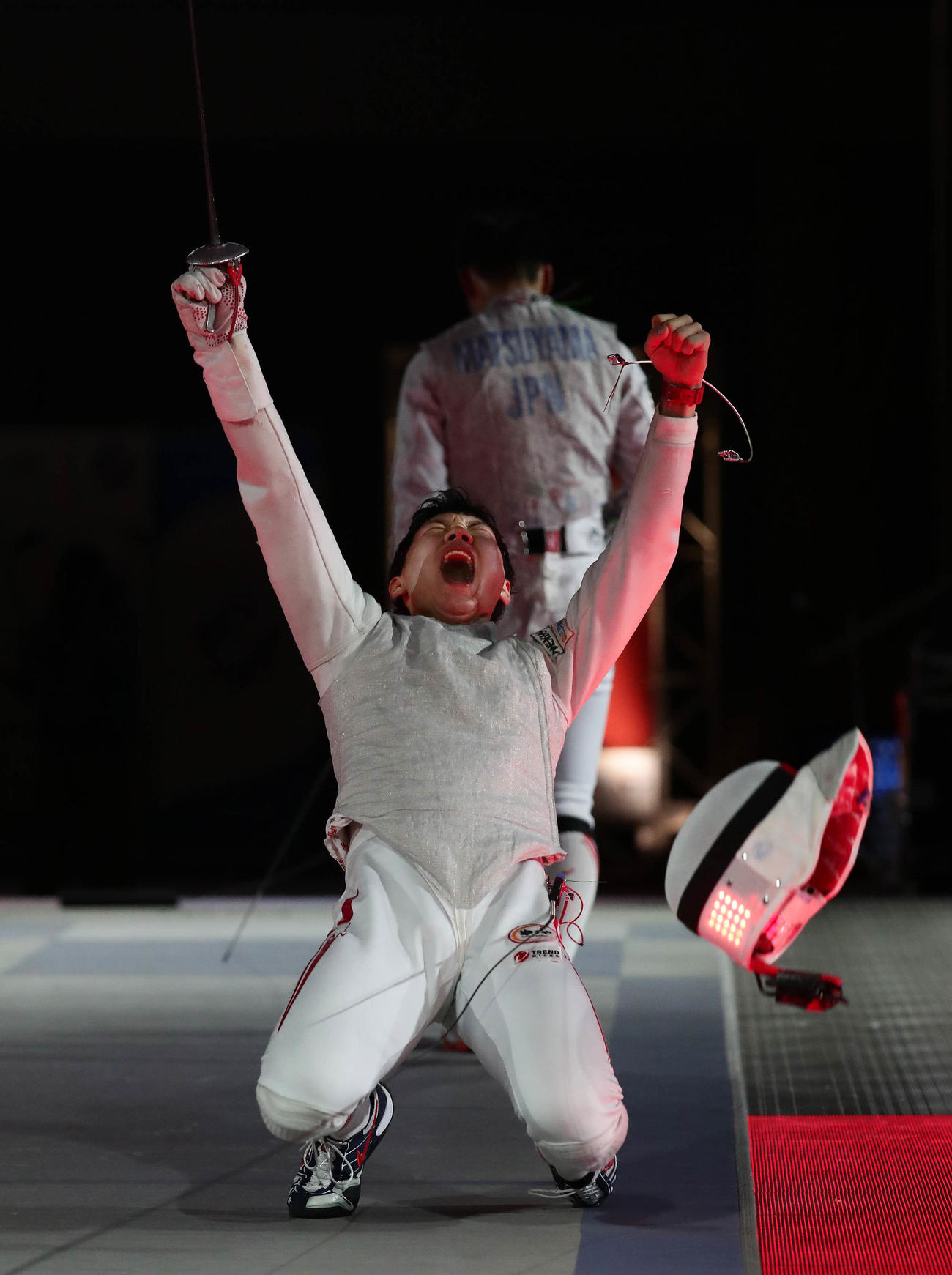 日本選手権の男子フルーレ決勝で最大8ポイント差を逆転して初優勝を果たした西藤（17年12月10日）
