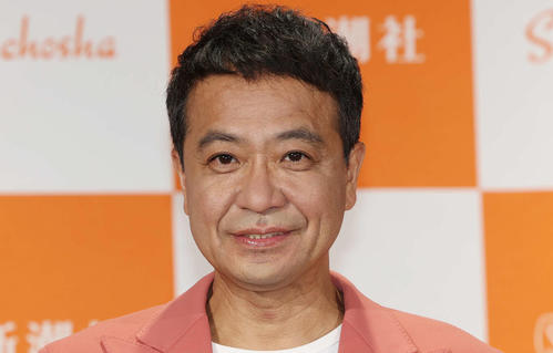 ほぼ全裸「青いおじさん」は「のりお師匠の名人芸を…」中山秀征、パリ五輪開会式の男性に注目