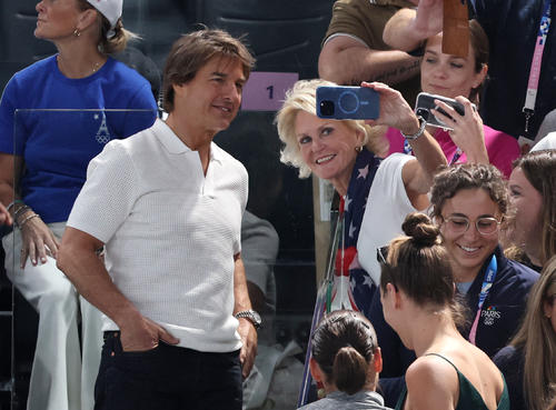 パリ五輪体操の会場にハリウッドスター集結　トム・クルーズ、レディ・ガガ、アリアナ・グランデ