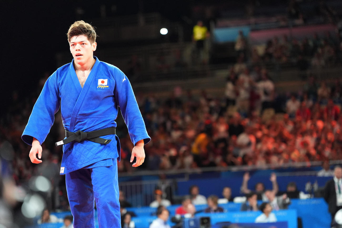 パリ五輪　男子90キロ級決勝　ラシャ・ベカウリに敗れ、厳しい表情を見せる村尾三四郎（撮影・PNP）