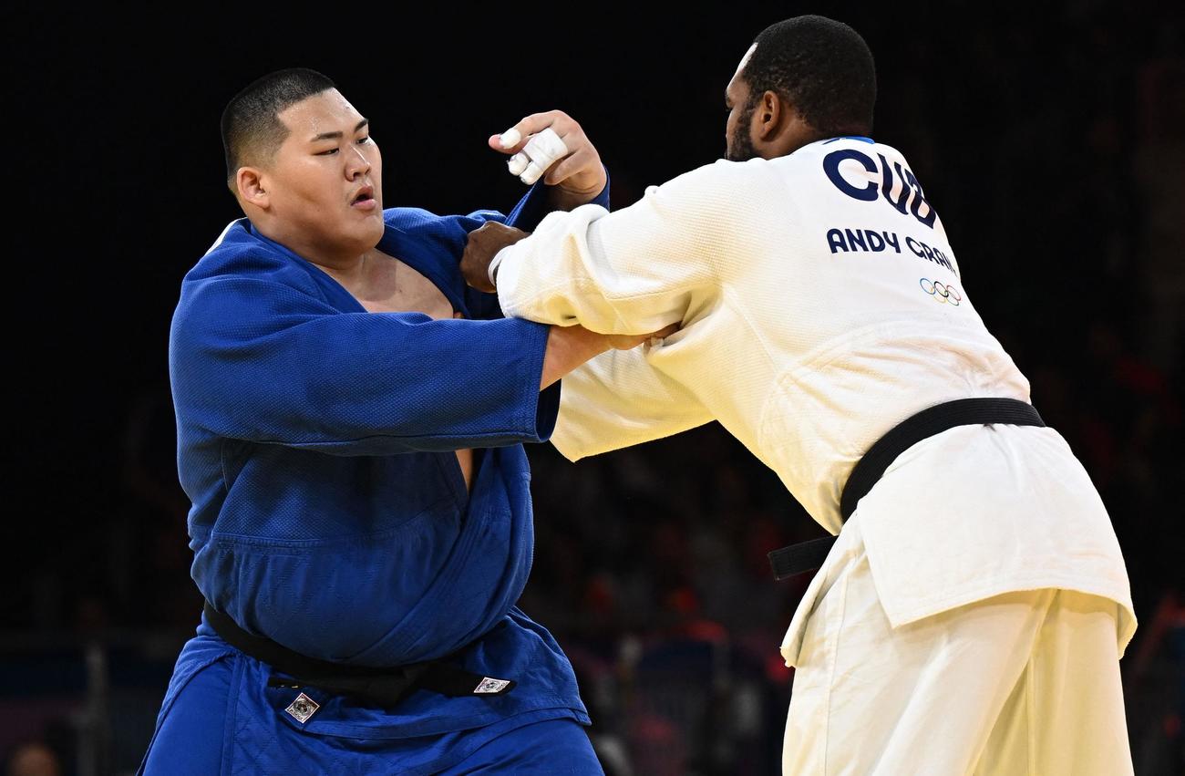 男子100キロ超級準々決勝　準決勝進出を決めた斉藤立（ロイター）