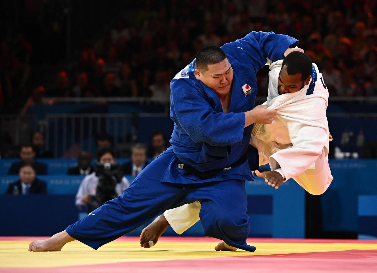 男子100キロ超級準々決勝　準決勝進出を決めた斉藤立（ロイター）