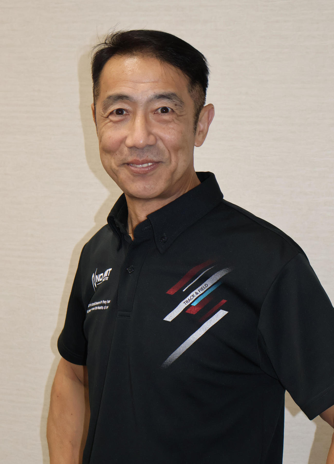 パリ五輪の陸上競技について語る森脇健児（撮影・村上久美子）
