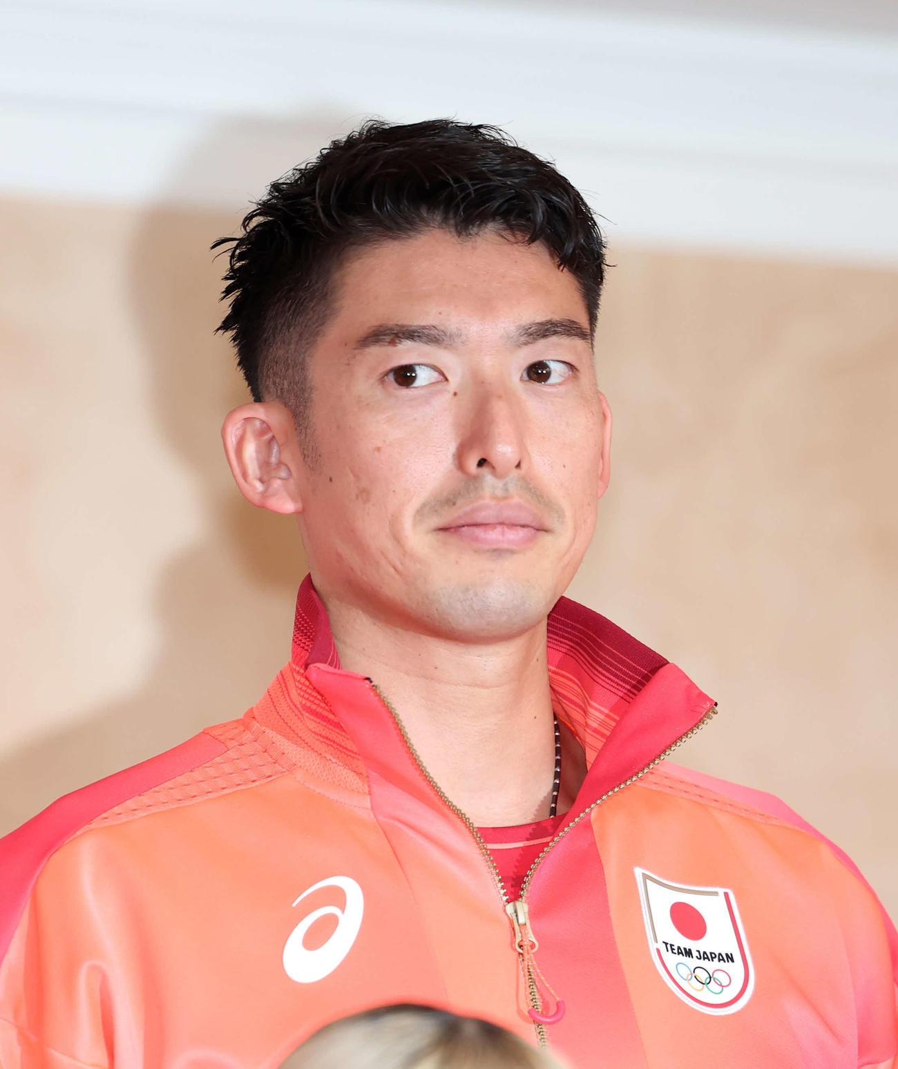 フェンシング日本代表会見に臨む男子エペの見延（撮影・河田真司）